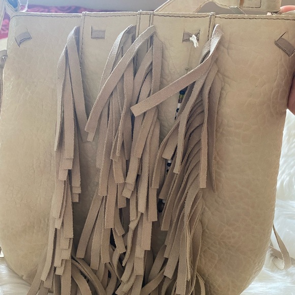 Jessica Simpson fringe purse - Picture 6 of 7